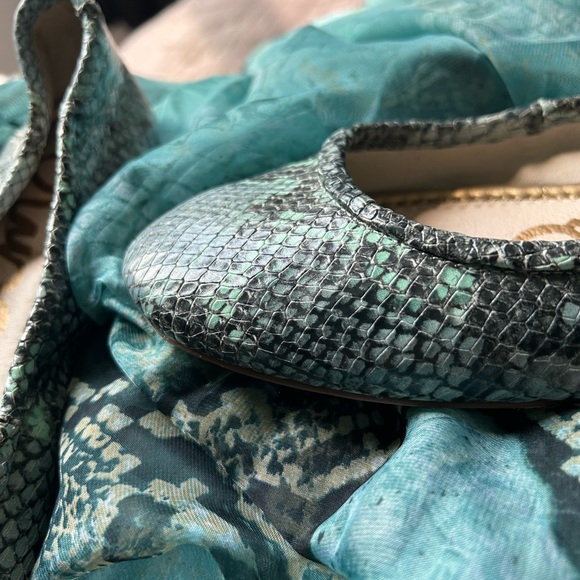 Sam Edelman snakeskin Flats - Picture 2 of 9